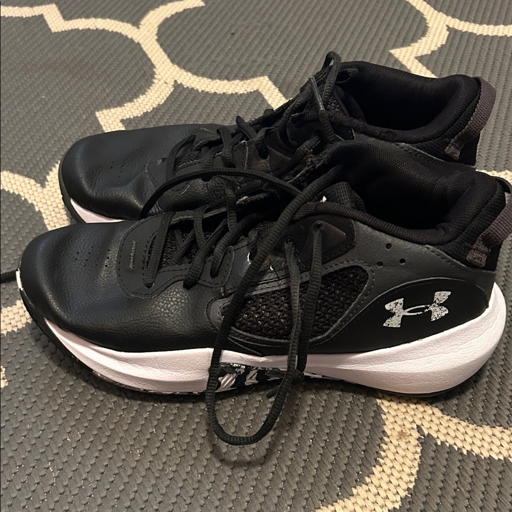Under Armour Black Athletic Shoes